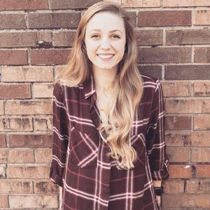 Meet your Posher, Abigail